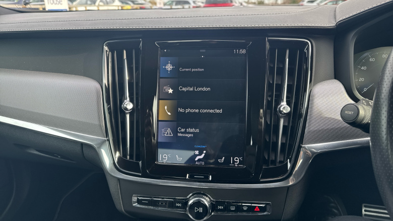 Volvo S90 2.0 D4 R DESIGN 4dr Geartronic Diesel Saloon